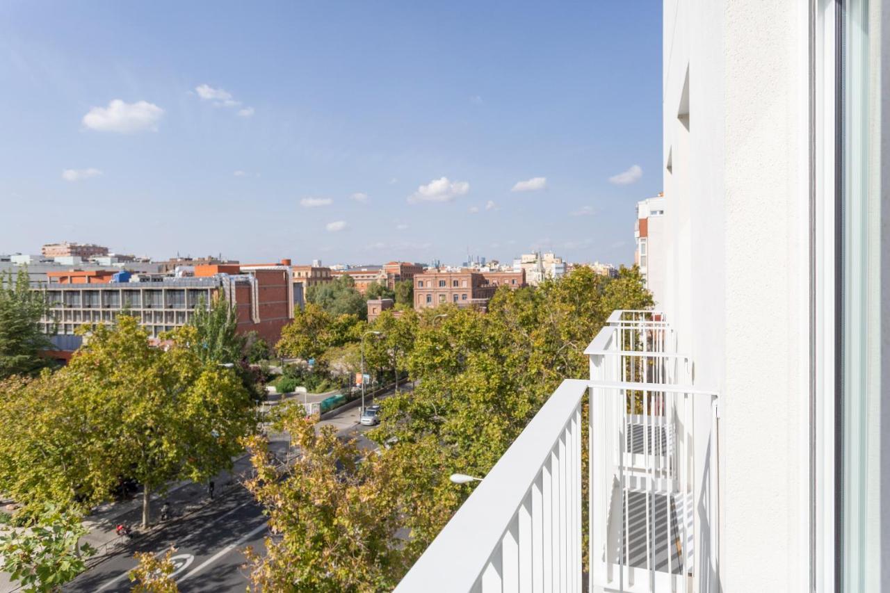 Uma Suites O'Donnell Madrid Exterior foto